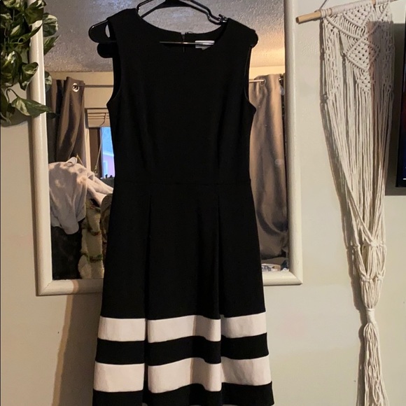 Calvin Klein knee length dress - Picture 1 of 1